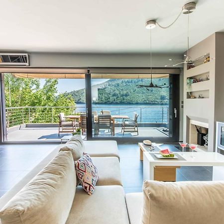 Anassa Porto Koufo Sea Front Suites Екстериор снимка